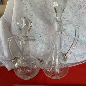 Etched cruets with applied handles